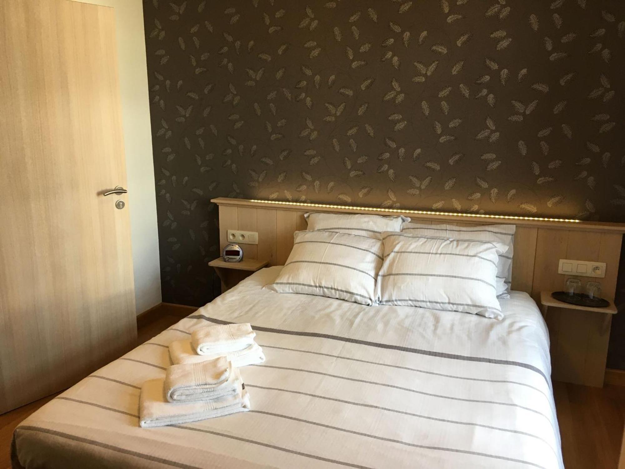 Orchimont Auberge Saint-Martin חדר תמונה