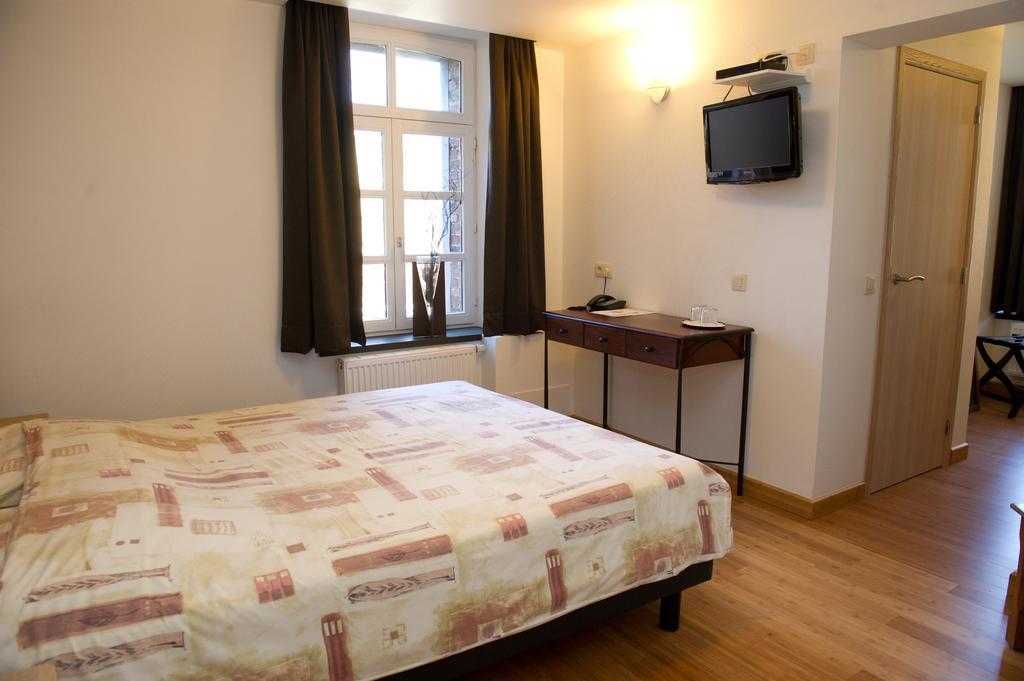 Orchimont Auberge Saint-Martin חדר תמונה